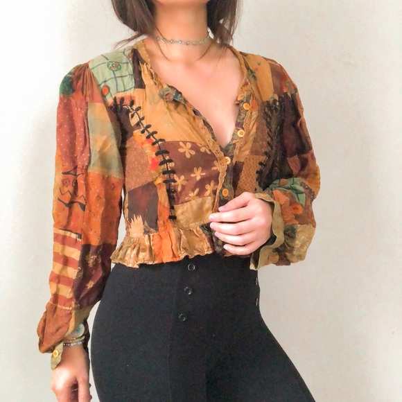Vintage Tops - VINTAGE • boho patchwork bishop sleeve top